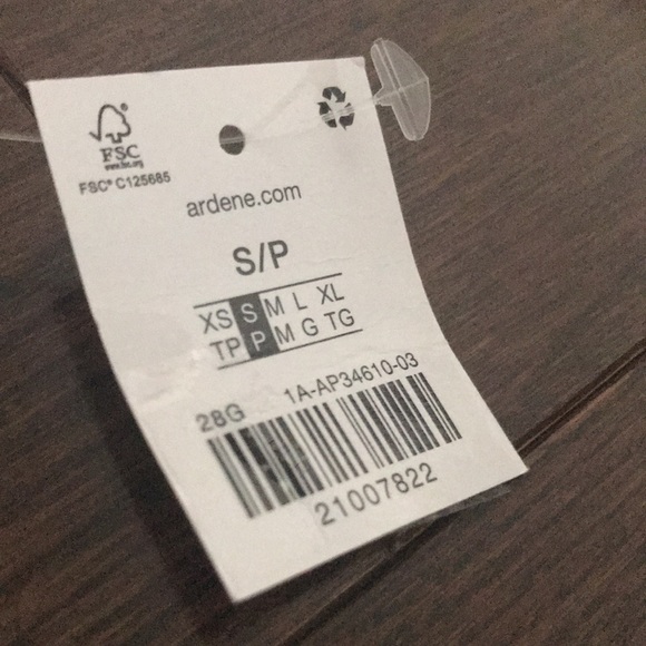 Outfit for sale! Never worn! - Picture 4 of 4